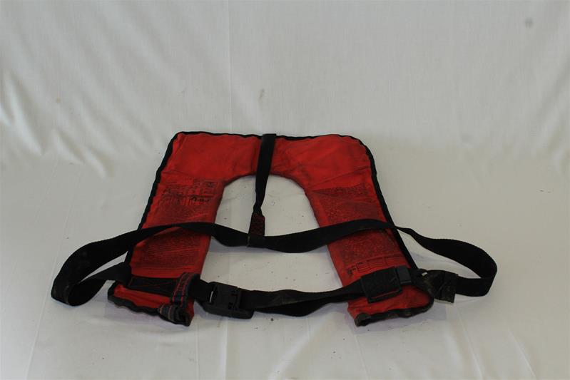 <span><p>Colete salva vidas ou de salva��o</p></span>