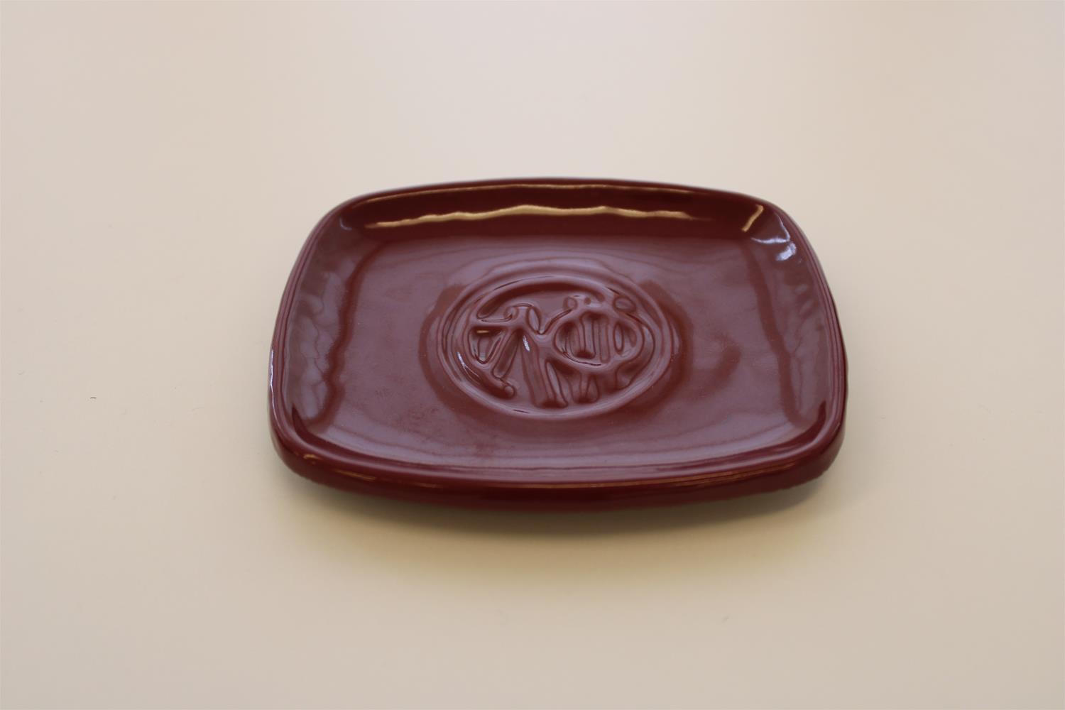 <span><p>Cinzeiro Oliva</p></span>