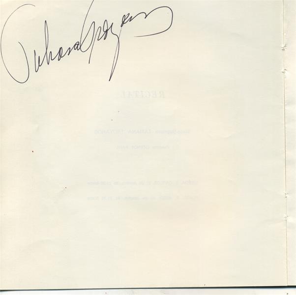 <span><p>Programa de recital no TNSC, 21 janeiro 1975, e no TNSJ, 23 janeiro 1975, com aut�grafo.</p></span>