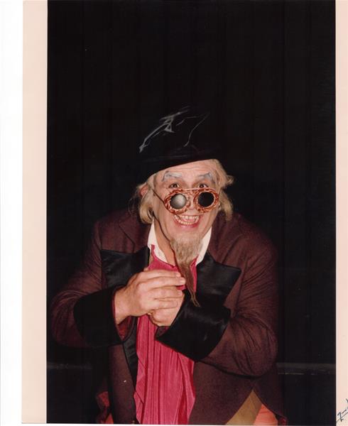 <span><p>�lvaro Malta como Coppelius</p></span>