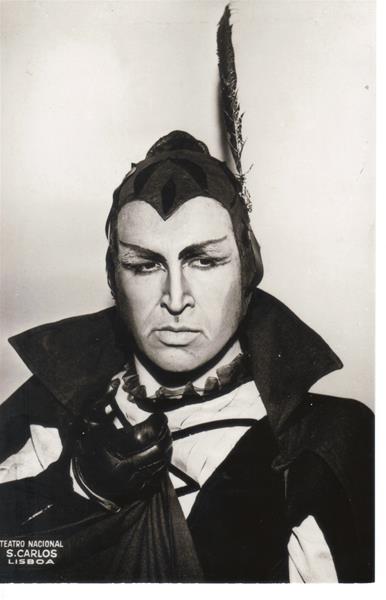 <span><p>�lvaro Malta em "Fausto"</p></span>