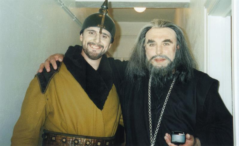 <span><p>Bastidores</p></span>