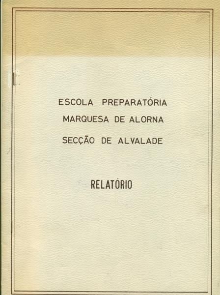 <span><p>Relat�rio dactilografado de uma reuni�o escolar entre professoras de Hist�ria e Geografia da sec��o de Alvalade da Escola Preparat�ria Marquesa de Alorna, datado de 6/05/1969. Esta reuni�o teve como objectivo analisar o programa curricular de Hist�ria e Geografia de Portugal subjacentes ao 1.� ano (actual 5.�) da Escola. �, tamb�m, analisado um livro intitulado Hist�ria e Geografia de Portugal da autoria e Gustavo de Freitas, editado pela Porto Editora s.d..</p><p><span>Cr�ditos: Altura: 30cm
Largura: 21,5cm</span></p></span>
