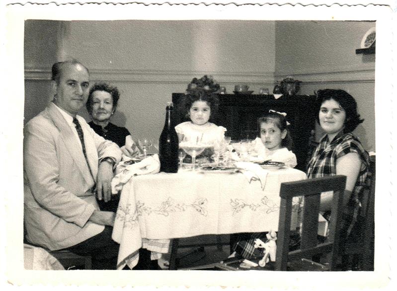 <span><p>Helo�sa Cid e fam�lia no Natal</p></span>