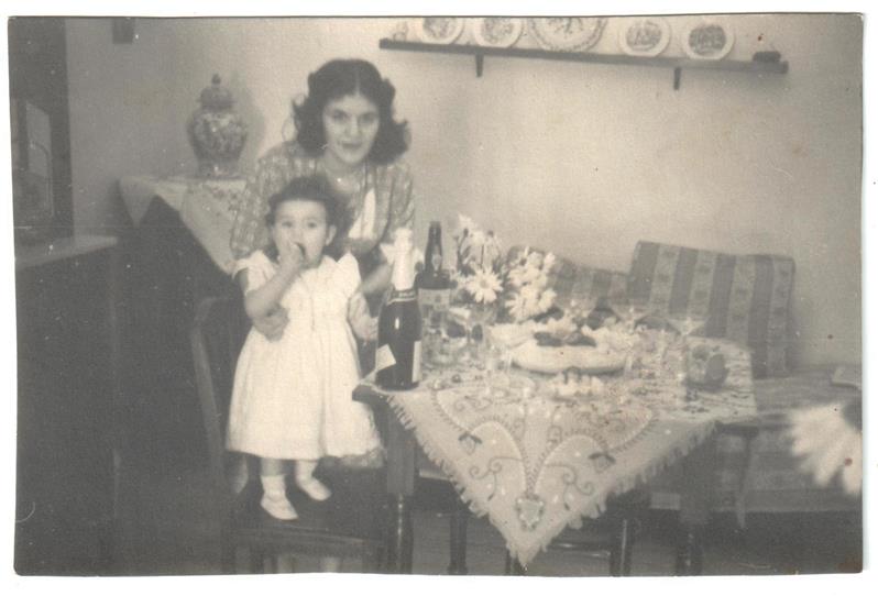 <span><p>Helo�sa Cid no seu primeiro Natal</p></span>