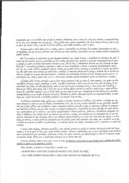 <span><p>Folheto informativo interno da CDE para dar instru��es aos militantes, n�o sendo de distribui��o p�blica. Menciona o MFA e as perspectivas para o 25 de Abril. Apresenta uma circular do Movimento dos Oficiais.</p></span>