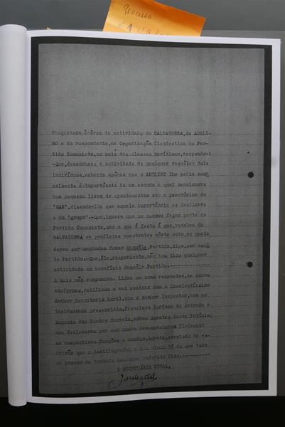 <span><p>Compila��o de documentos sobre o pai, Fernando Valverde (processos da pris�o, 1947 e 1967). Os documentos originais na Torre do Tombo.</p></span>
