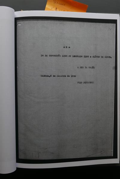 <span><p>Compila��o de documentos sobre o pai, Fernando Valverde (processos da pris�o, 1947 e 1967). Os documentos originais na Torre do Tombo.</p></span>