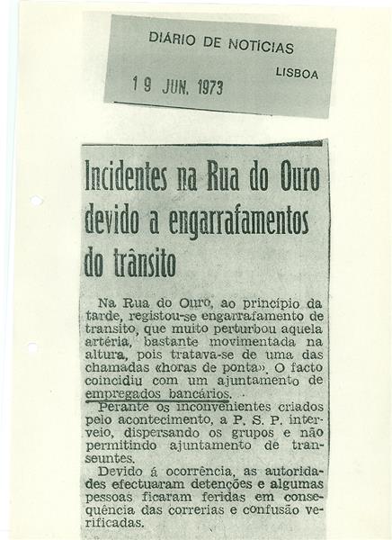 <span><p>V�rios recortes e not�cias relativos �s manifesta��es do sindicato dos banc�rios 18 de Junho de 1973.</p></span>