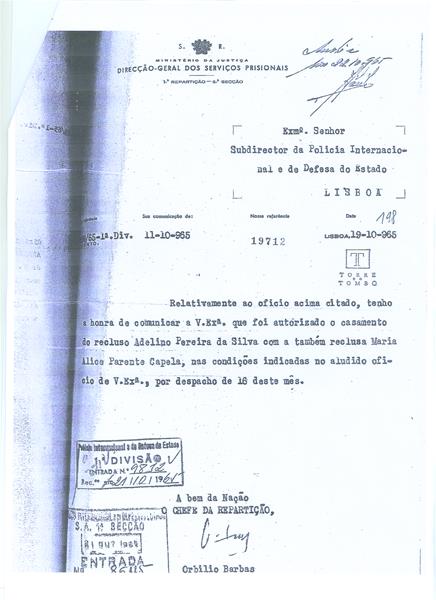 <span><p>V�rios documentos relativos � pris�o e casamento de Adelino Pereira da Silva: ficha individual da PIDE, boletim de casamento e carimbos de apresenta��o de Adelino Pereira Silva e da esposa.</p></span>