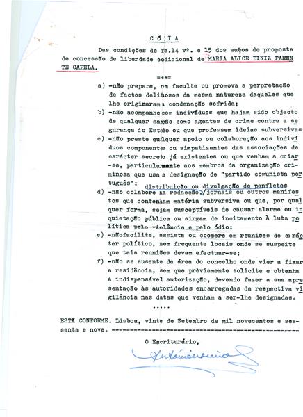 <span><p>V�rios documentos relativos � pris�o e casamento de Adelino Pereira da Silva: ficha individual da PIDE, boletim de casamento e carimbos de apresenta��o de Adelino Pereira Silva e da esposa.</p></span>