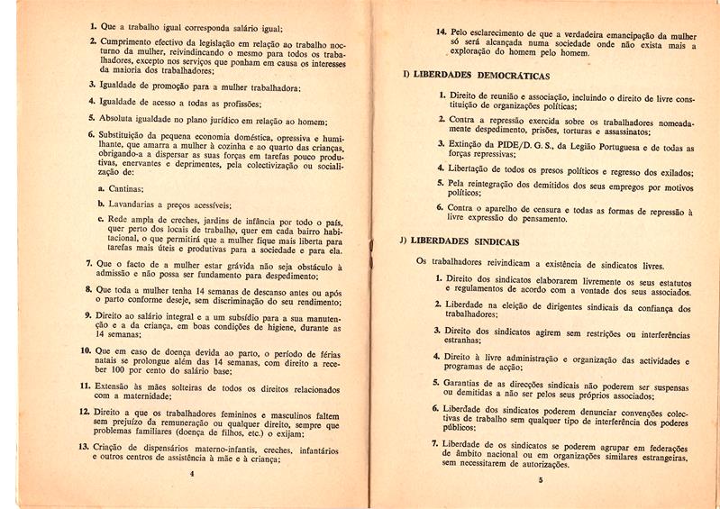 <span><p>Brochuras e panfletos recolhidos pelo Ramiro Rodrigues Morgado por volta dos anos 70.</p></span>