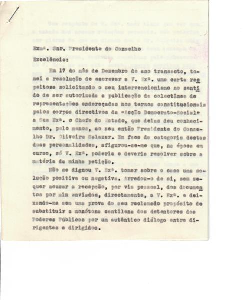 <span><p>Duas cartas de Francisco Cunha Leal.
Carta 1: para o Presidente do Conselho, 2 de Janeiro de 1969, 2 p�ginas
Carta 2: para o Secret�rio de Estado da Informa��o e Turismo, 2 de Janeiro de 1969, 4 p�ginas.</p></span>