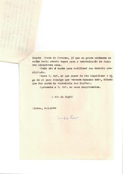 <span><p>Duas cartas de Francisco Cunha Leal.
Carta 1: para o Presidente do Conselho, 2 de Janeiro de 1969, 2 p�ginas
Carta 2: para o Secret�rio de Estado da Informa��o e Turismo, 2 de Janeiro de 1969, 4 p�ginas.</p></span>