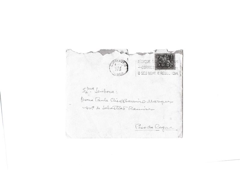 <span><p>Conjunto de cartas pessoais do pai para Paula dos Santos e para a irm� Manuela Isabel Queiroz Marques. Dos anos 50 at� 1958.</p></span>