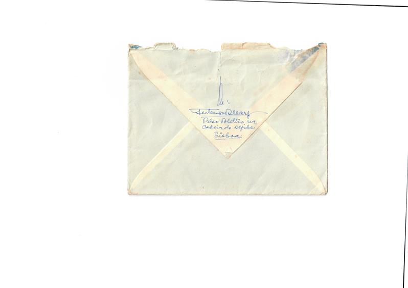 <span><p>Conjunto de cartas pessoais do pai para Paula dos Santos e para a irm� Manuela Isabel Queiroz Marques. Dos anos 50 at� 1958.</p></span>