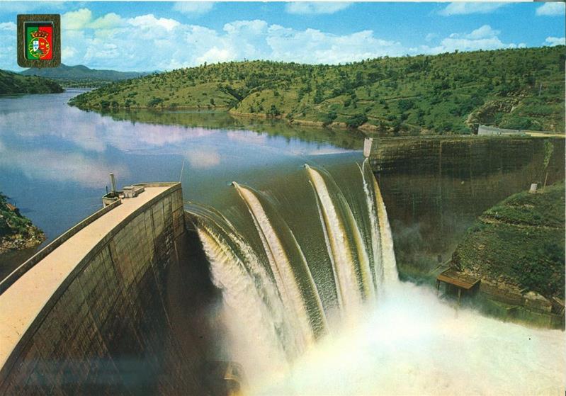 <span><p>Postais enviados � namorada, de Angola</p></span>