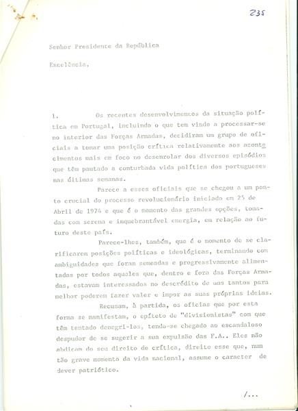 <span><p>Documento dos nove de 7 de Agosto de 1975. Documentos originais. Este documentos tem um despacho assinado por Vargas Cardoso, Secret�rio do Conselho da Revolu��o.</p></span>