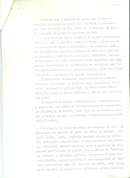 <span><p>Documento dos nove de 7 de Agosto de 1975. Documentos originais. Este documentos tem um despacho assinado por Vargas Cardoso, Secret�rio do Conselho da Revolu��o.</p></span>