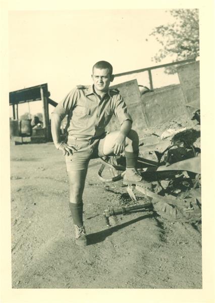 <span><p>Conjunto de fotografias e postais</p></span>