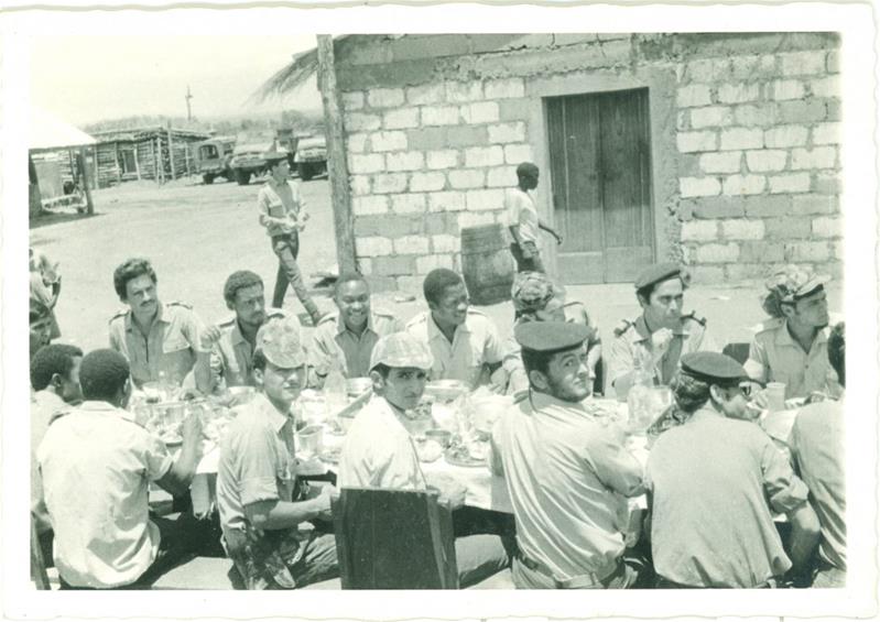 <span><p>Conjunto de fotografias e postais</p></span>