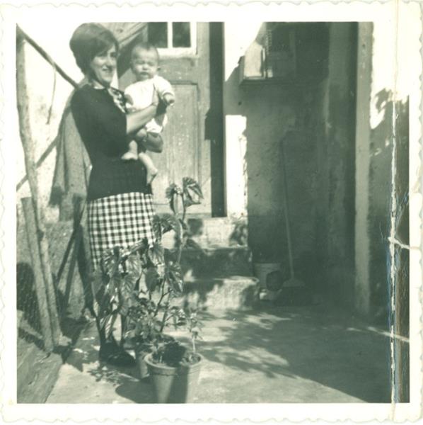 <span><p>Conjunto de fotografias e postais</p></span>