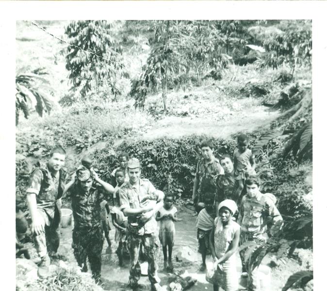 <span><p>Guerra Colonial, Angola, U�ge, 1974</p></span>