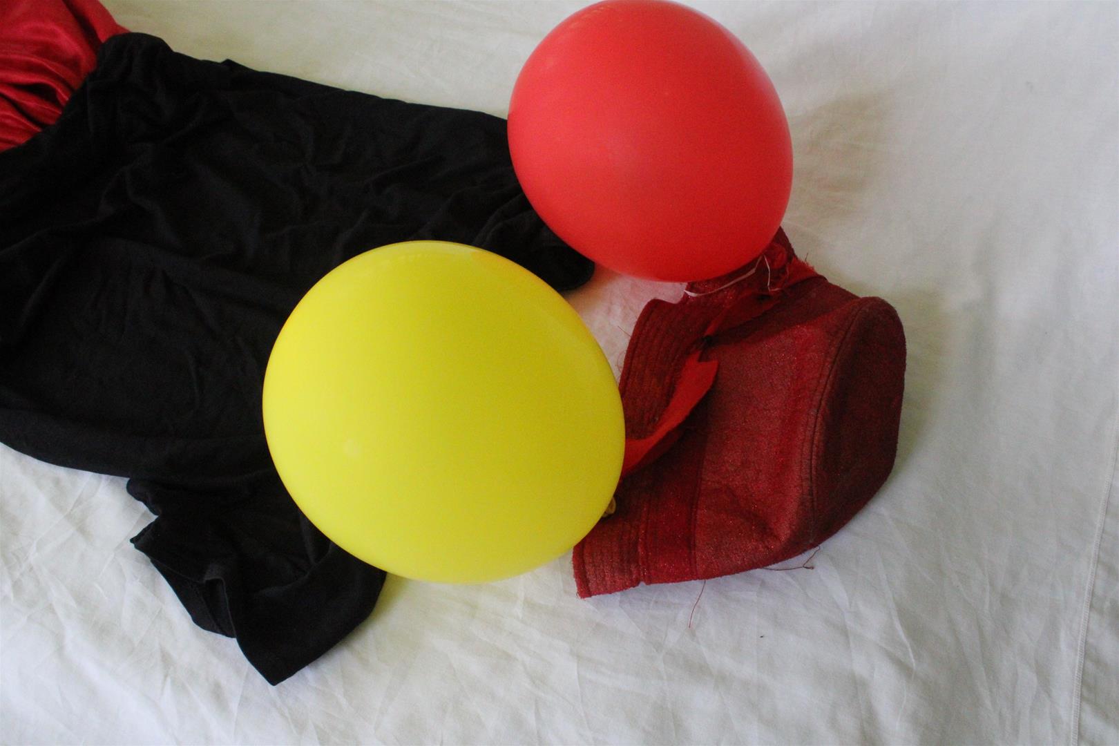 <span><p>Traje da Marcha de S�o Jo�o.</p></span>