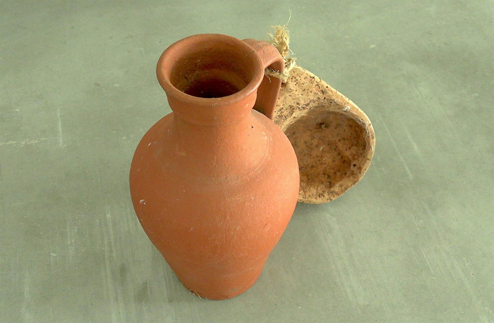 <span><p>C�ntaro e colher de corti�a</p></span>