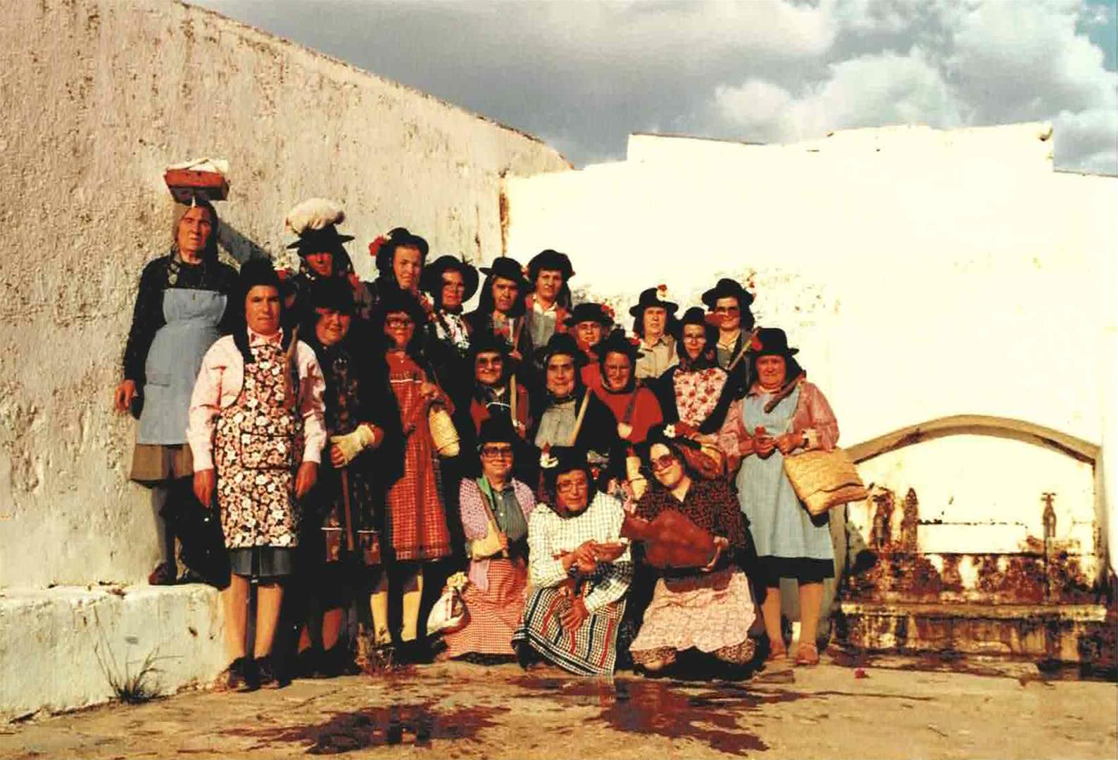 <span><p>As Camponesas</p></span>