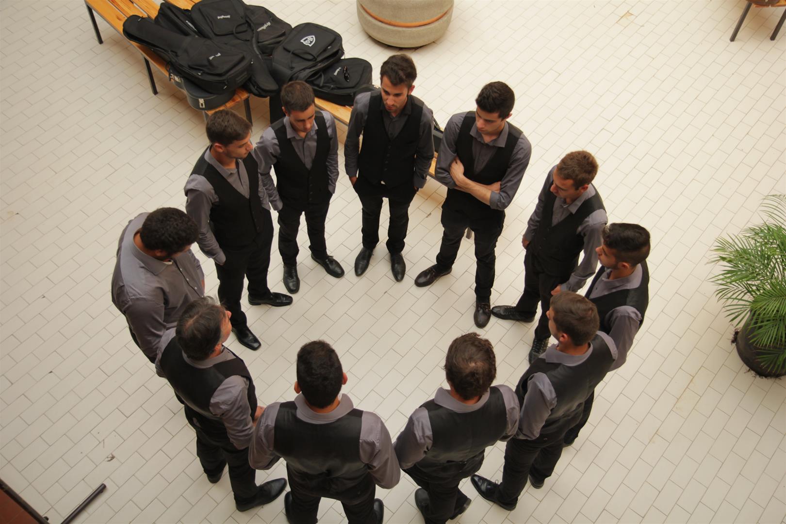 <span><p>Mo�os d'uma Cana</p></span>