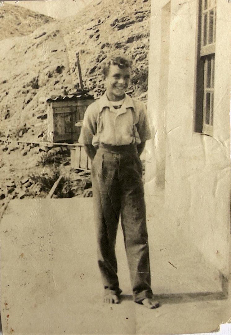 <span><p>Jos� Augusto (crian�a) e pais</p></span>