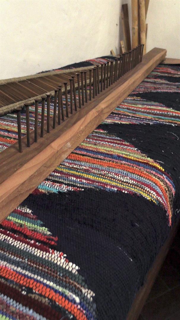 <span><p>Pente e restilho de tear</p></span>