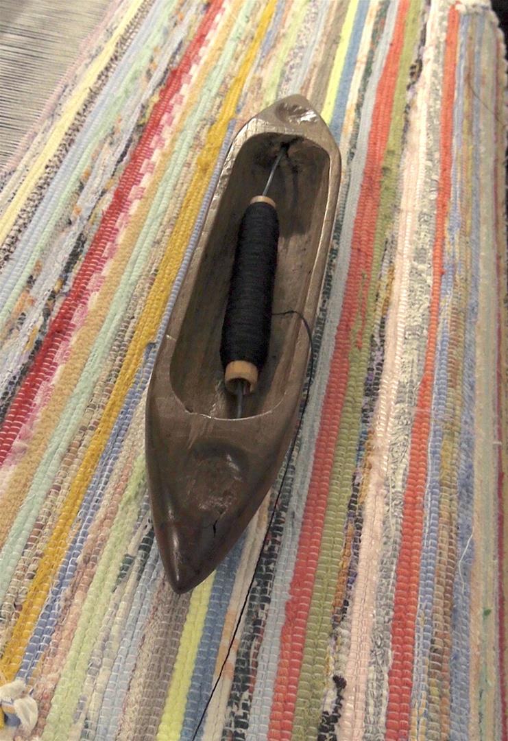 <span><p>Lan�adeira</p></span>