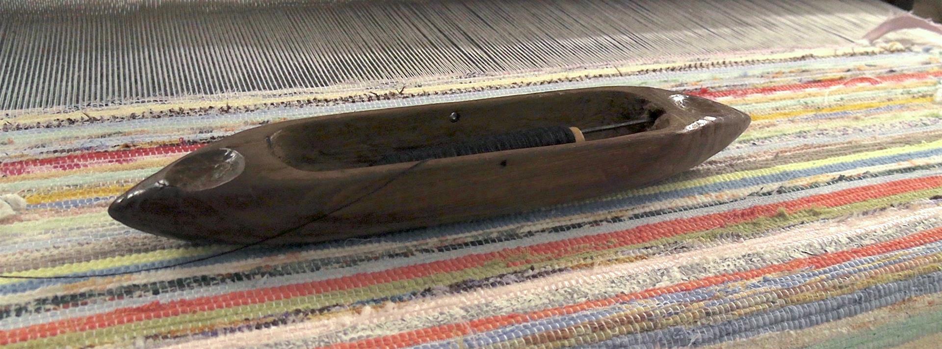 <span><p>Lan�adeira</p></span>