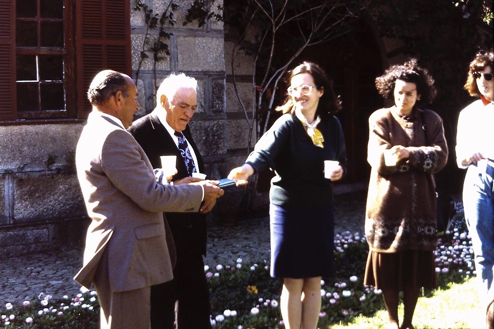 <span><p>Celebra��o dos sessenta anos do mestre Jos� Sousa como funcion�rio de Serralves</p></span>