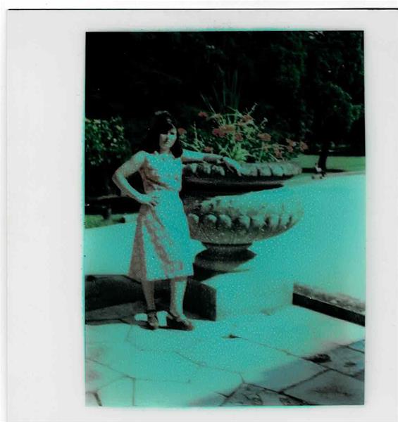 <span><p>Ester num jardim de Bord�us</p></span>