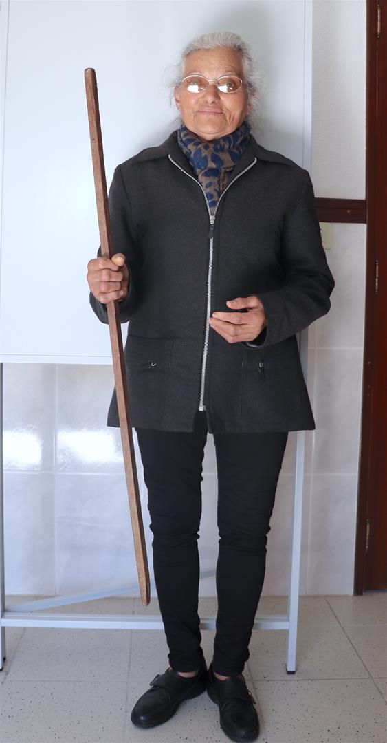 <span><p>Metro de madeira</p></span>