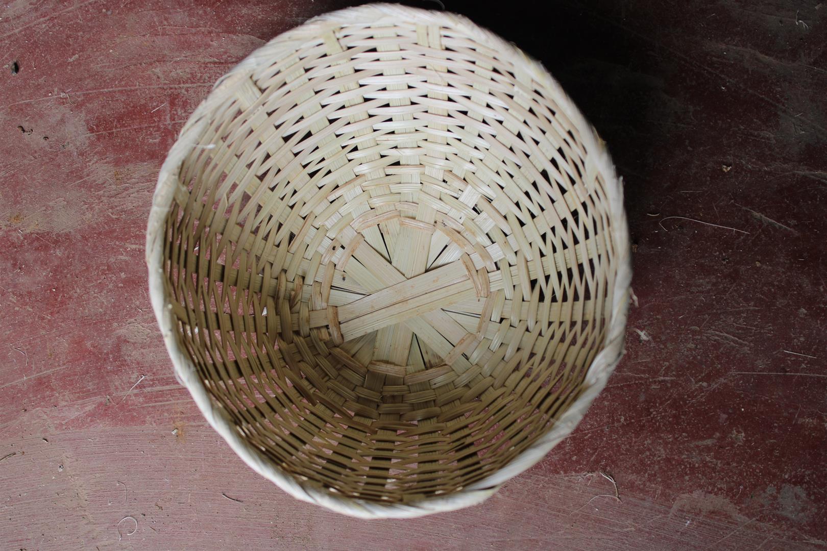 <span><p>Cestaria e utens�lios em folha de palmeira</p></span>