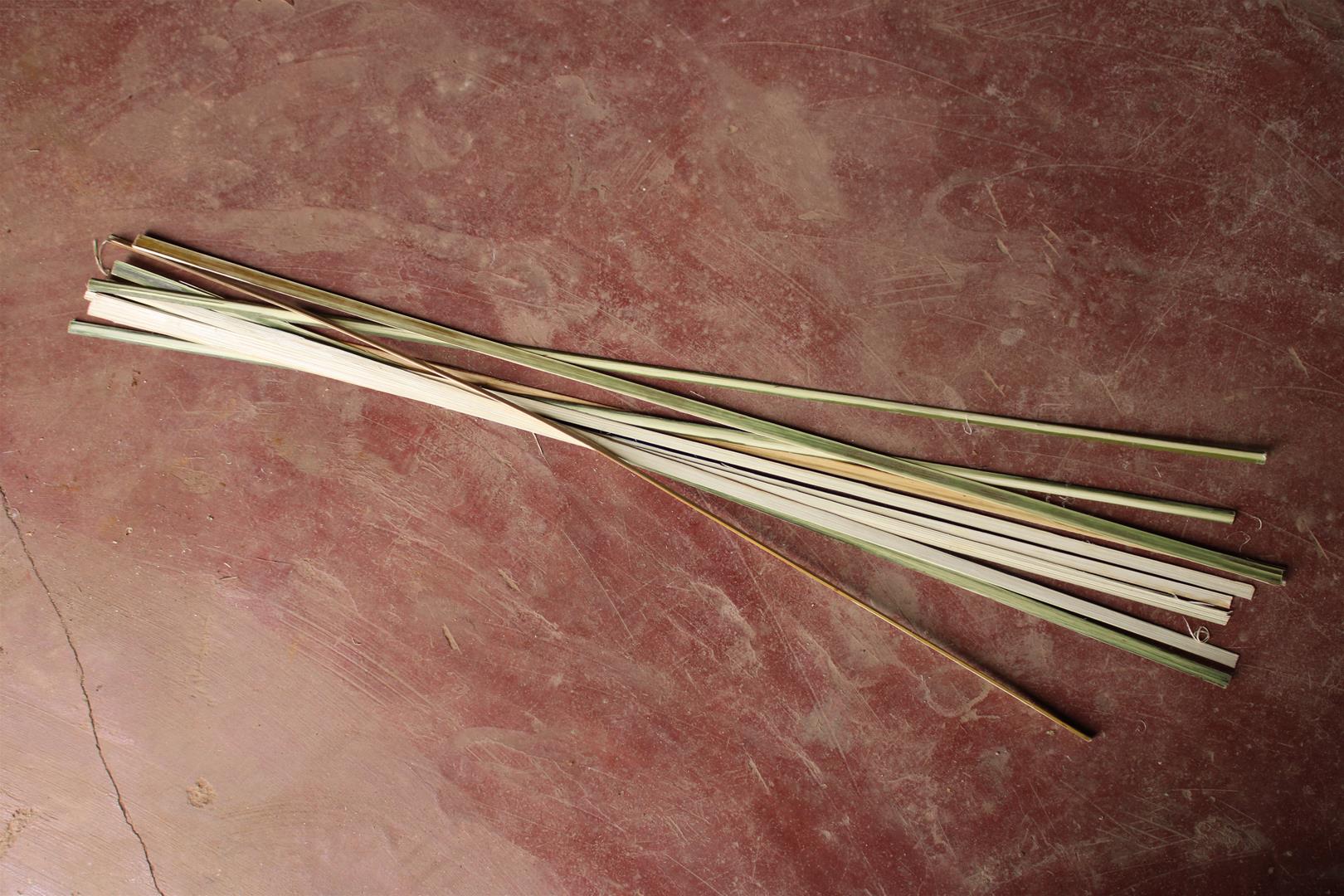 <span><p>Cestaria e utens�lios em folha de palmeira</p></span>