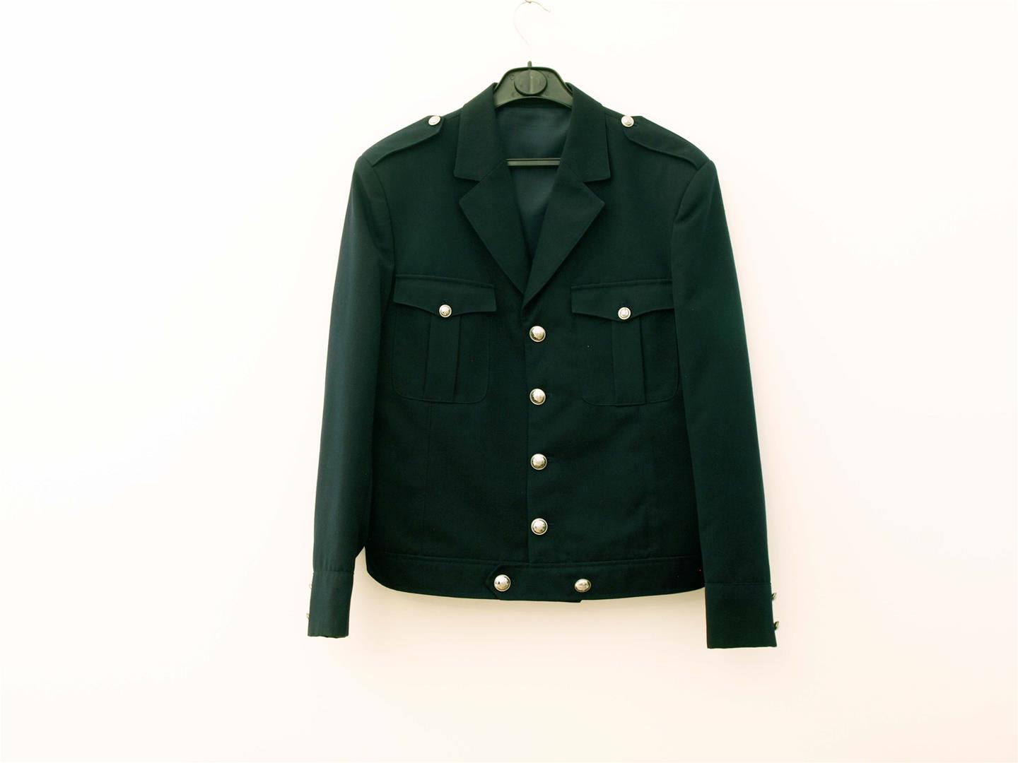 <span><p>Pe�as de uniforme da PSP utilizadas em cerim�nias</p></span>