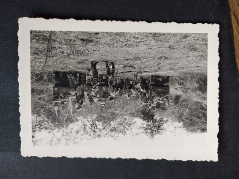 <span><p>Militares paraquedistas portugueses em opera��es, Angola, c. 1961-1962</p></span>