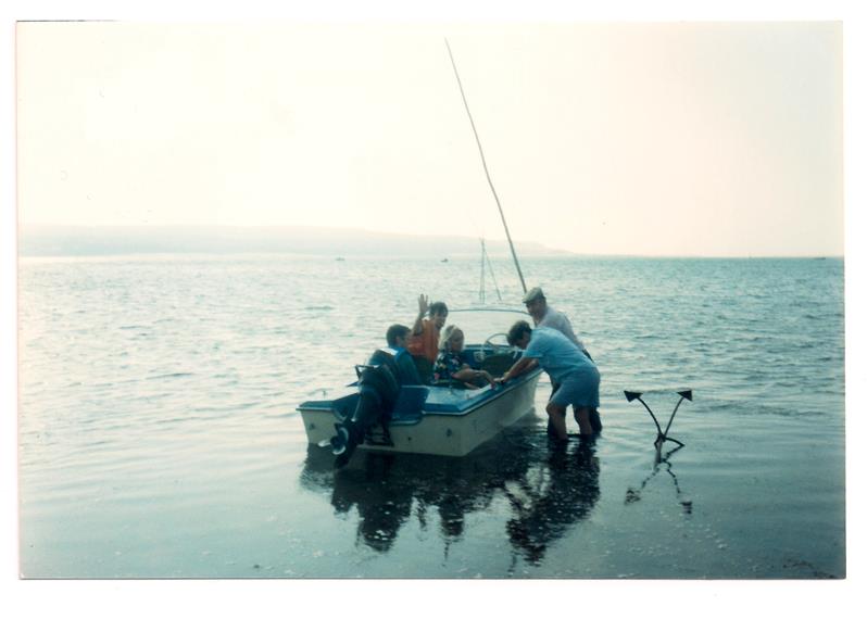<span><p>Passeio no barco com amigos</p></span>